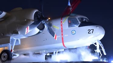 De Malvinas a Luján: un avión Tracker que combatió en la guerra fue restaurado por excombatientes y exhibido cerca de la Basílica