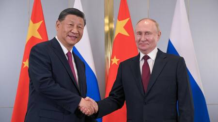 Los presidentes de China y Rusia, Xi Jinping y Vladimir Putin, respectivamente. Foto: EFE.
