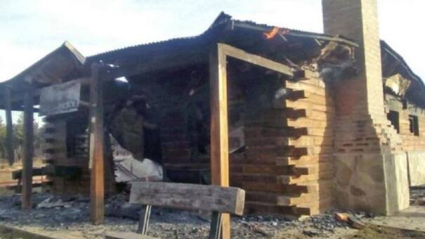 Grupo mapuche ocupa violentamente otra estancia de los Benetton en Chubut