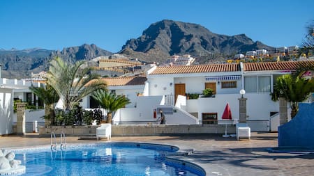 Vacaciones 2025: estrategias para conseguir hospedajes económicos. Foto: Unsplash.