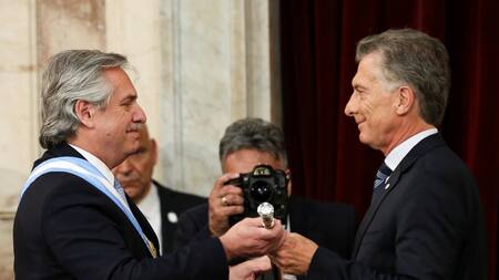 Alberto Fernández y Mauricio Macri, jura como presidente, REUTERS