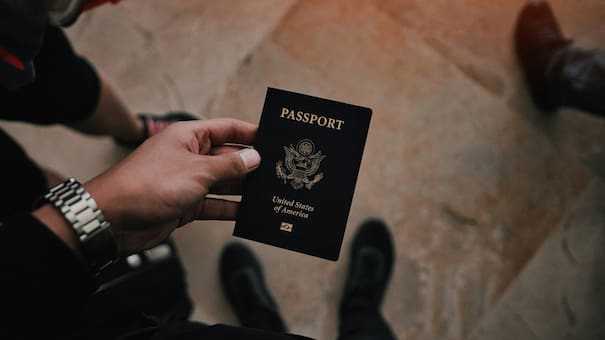 El proyecto de ley que afectará a quienes tengan pasaporte estadounidense
