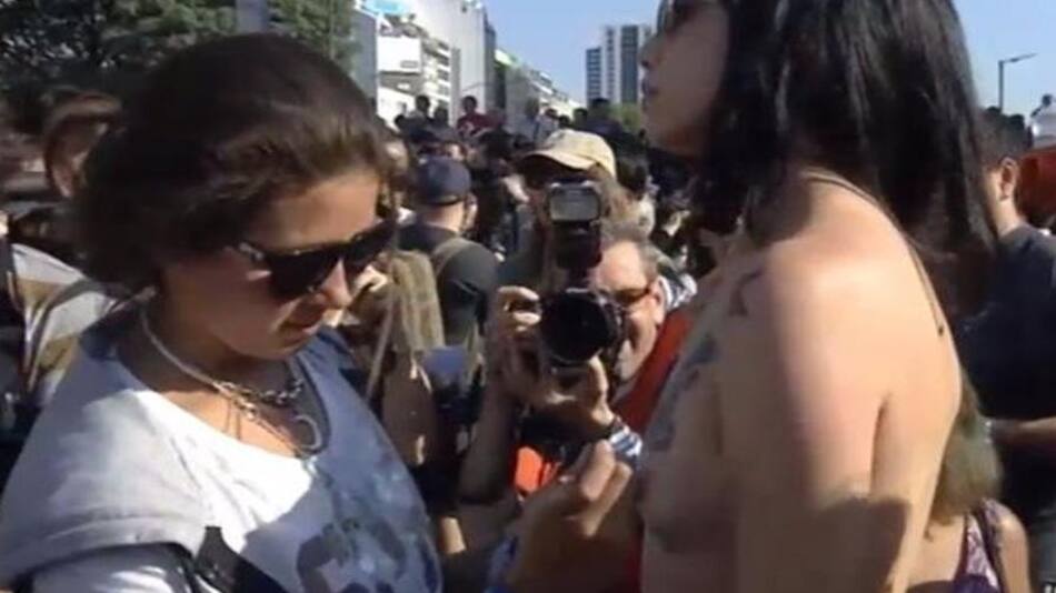 Tetazo en el Obelisco