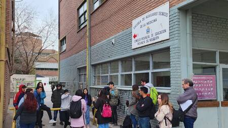 Escuela de Auxiliares Técnicos de la Medicina. Foto: NA.