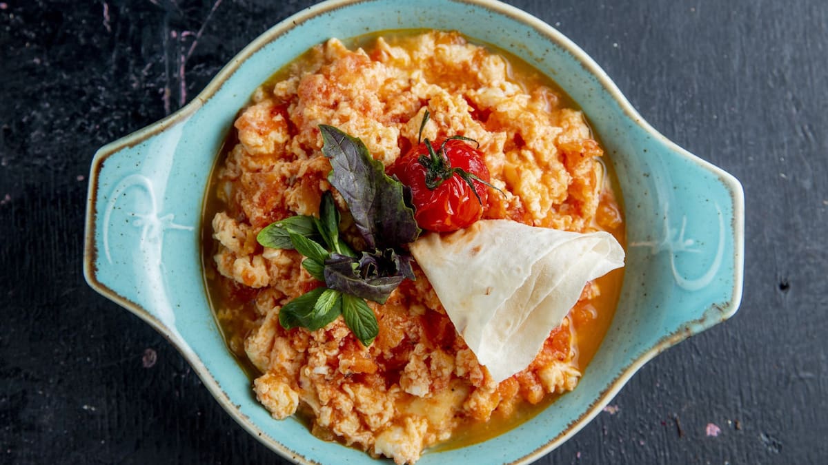 Huevos revueltos. Foto FREEPIK