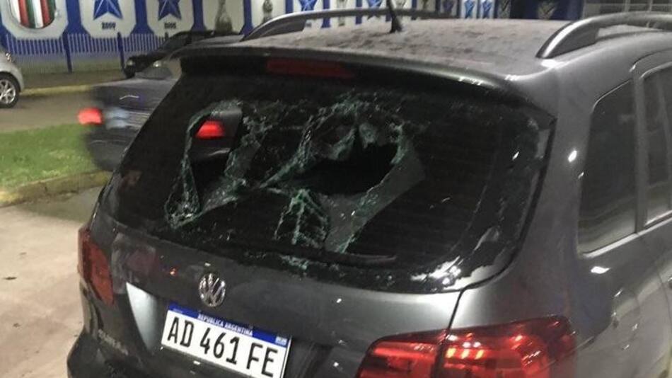 Enfrentamiento entre barras de Boca y Vélez - Liners