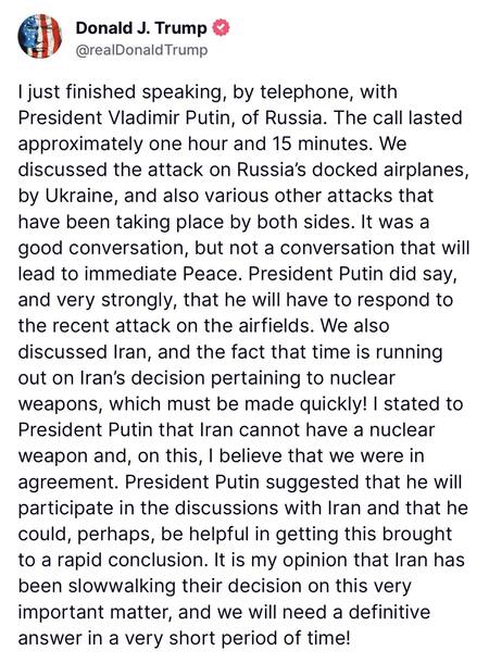 Posteo de Donald Trump en Truth Social sobre su comunicación telefónica con Vladimir Putin.
