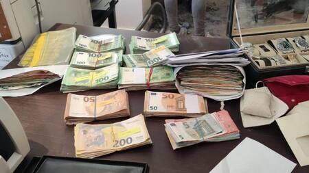 Desarticulan una red internacional que introducía toneladas de cocaína a Europa. EFE