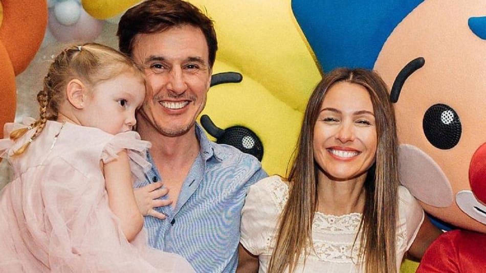 Pampita, Roberto y Anita García Moritán. Foto: Instagram @pampitaoficial.