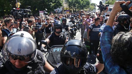 Manifestación en Plaza de Mayo. Foto: NA