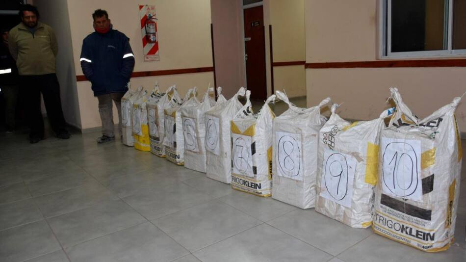 Avioneta con cocaína que se estrelló en Chaco. Foto: Prensa Ministerio de Seguridad.
