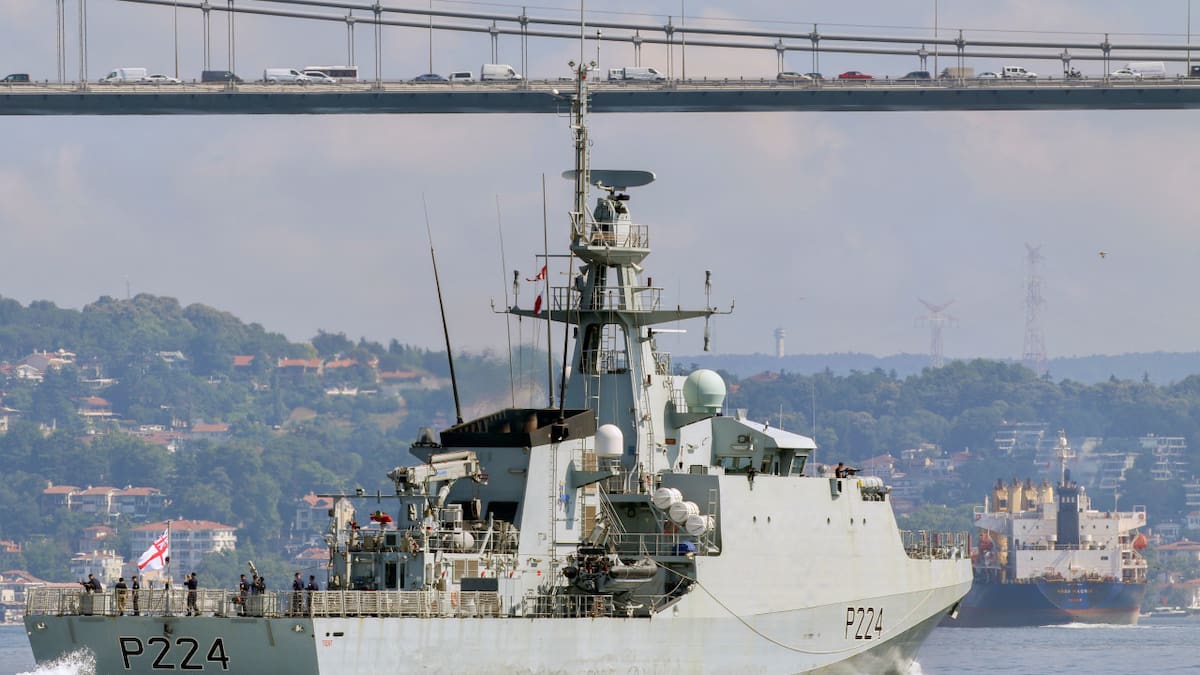 Buque HMS Trent, enviado por Reino Unido a Guyana. Foto: Reuters.