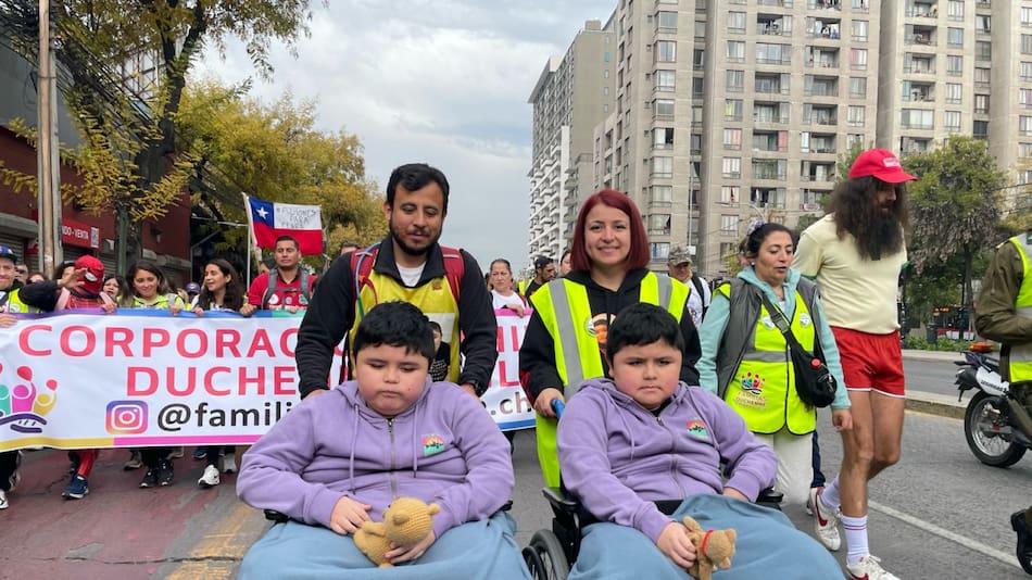 Vicente y Lucas Reyes. Foto: ChileConLosGemelos