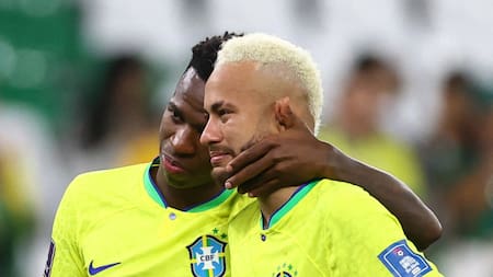 Vinícius Júnior y Neymar. Foto: Reuters (Hannah Mckay)