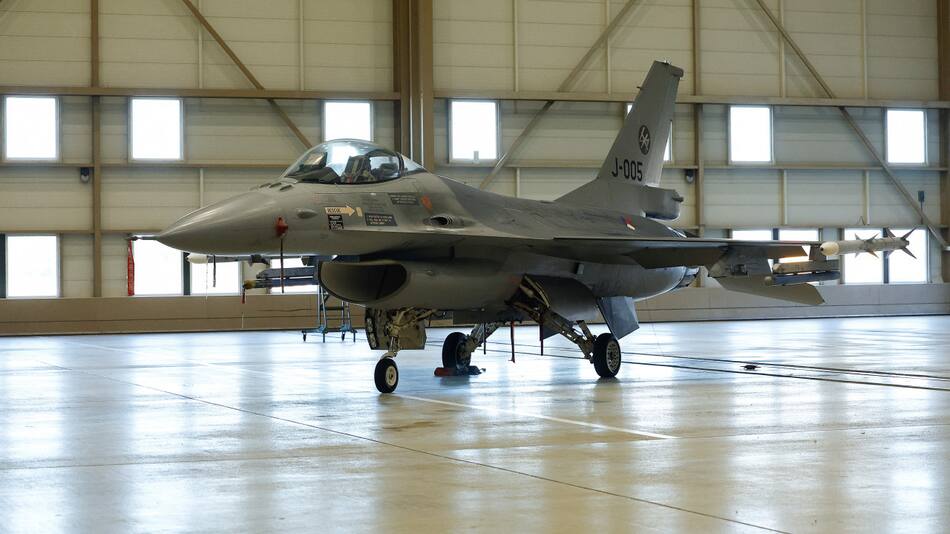 Aviones F-16. Foto: Reuters.