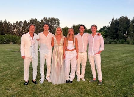 Valeria Mazza y Alejandro Gravier junto a sus hijos. Foto/Instagram: @alejandrogravier