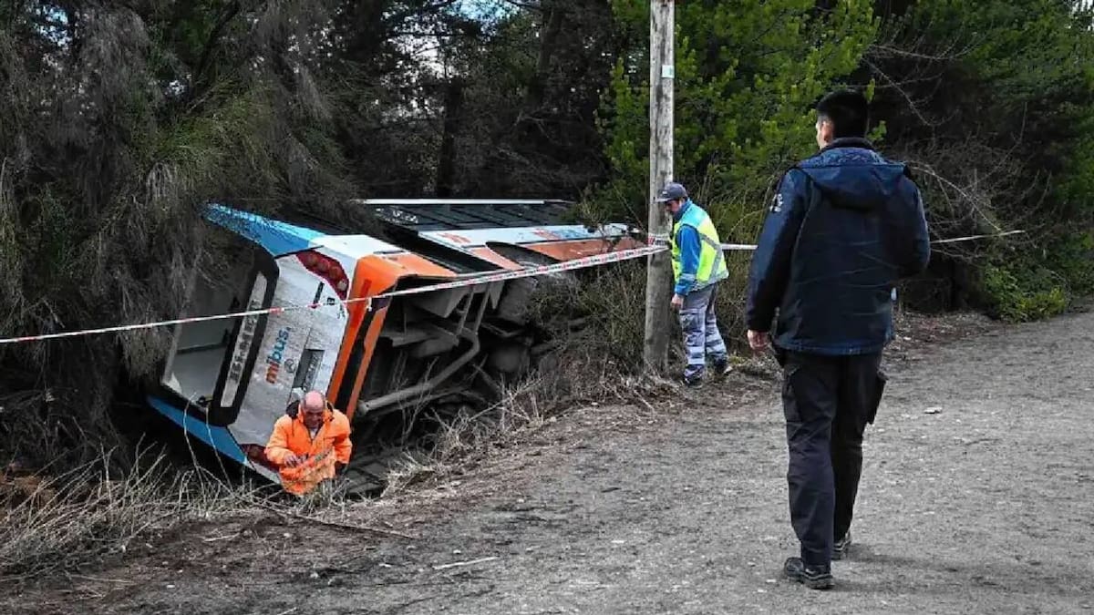 Accidente de micro en Bariloche.