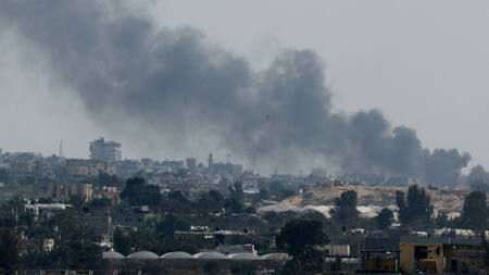Bombardeos israelíes en Rafah. Foto: Reuters.
