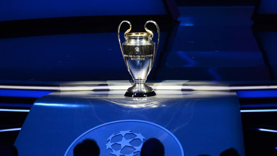 Sorteo de grupos de la Champions League 2023/24. Foto: REUTERS.
