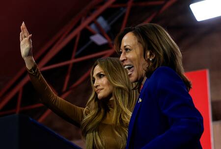 El apoyo de JLo a la actual vicepresidenta. Foto: Reuters