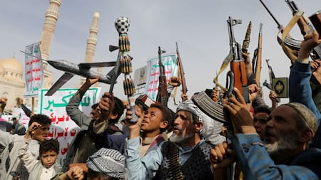 Los hutíes reivindican un nuevo ataque con un misil balístico contra Israel