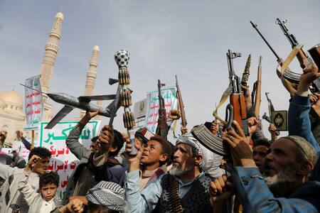 Protestas de los hutíes de Yemen en Saná. Foto: Reuters/Khaled Abdullah.