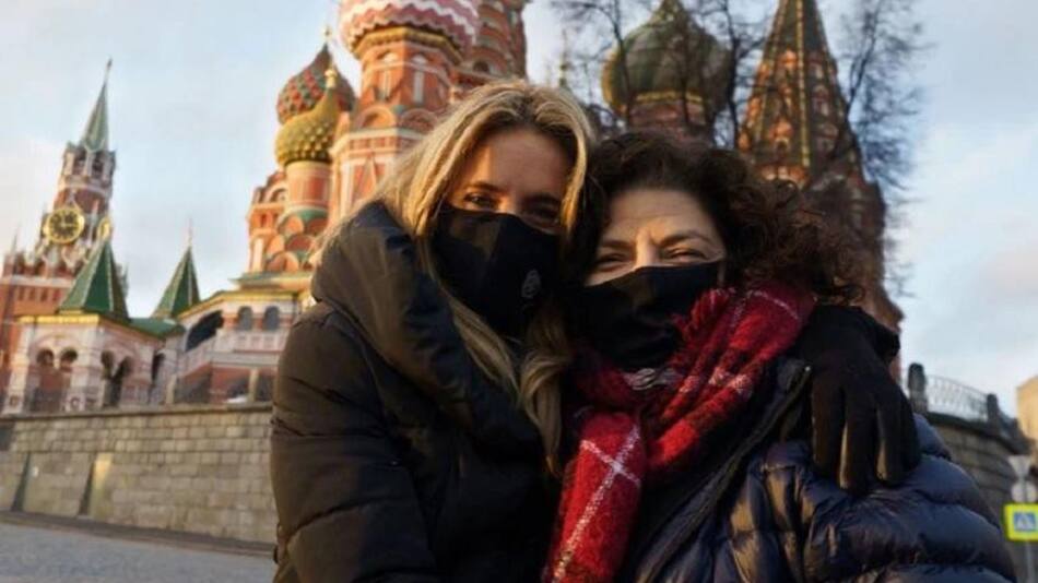 Cecilia Nicolini, la asesora del Presidente, junto a Carla Vizzotti, en Moscú (Foto Instagram)