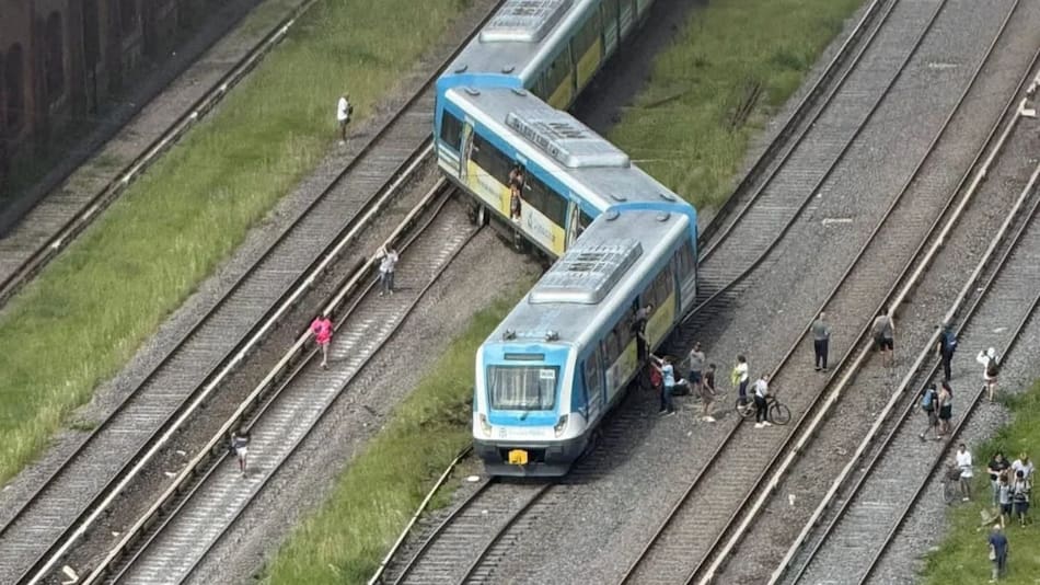 Descarriló el tren Sarmiento en Liniers.