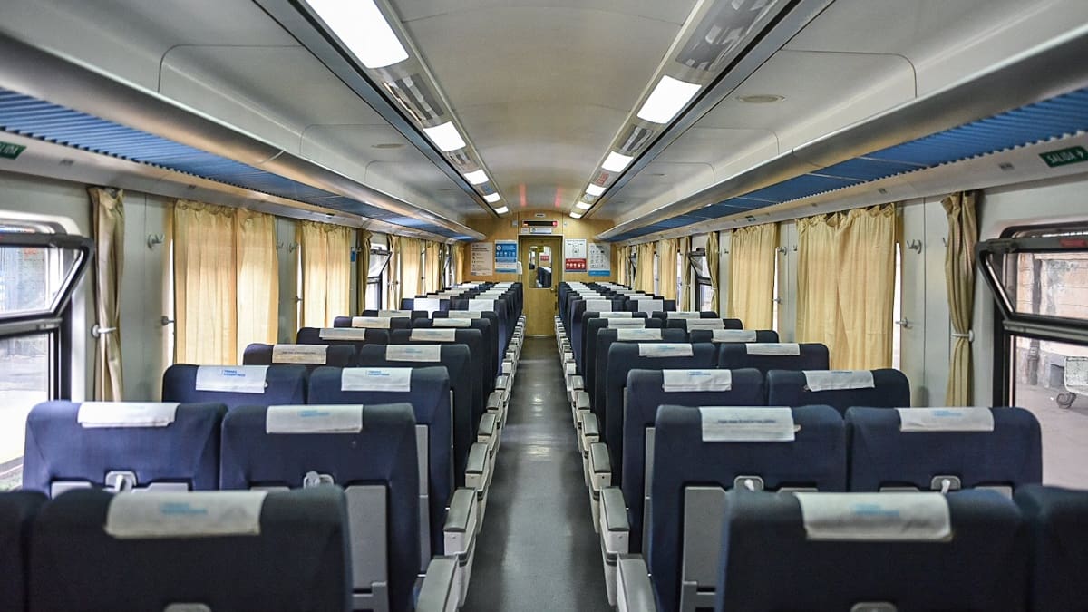 El interior de los trenes de larga distancia.