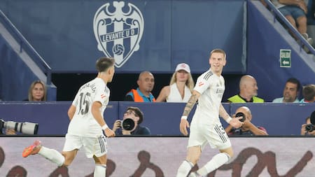 Con el debut goleador de Franco Mastantuono, Real Madrid goleó al Levante y continúa con puntaje perfecto en La Liga