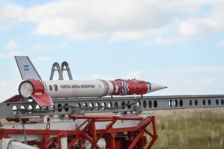 La Fuerza Aérea lanzó el cohete sonda MET 1-SO "Escorpio". Foto: Ministerio de Defensa