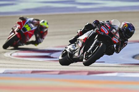 Jorge Martin sufrió un impactante accidente en Moto GP. Foto: EFE.