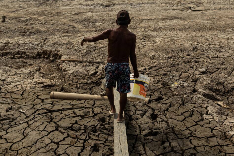 Sequía en la Amazonía. Foto: EFE