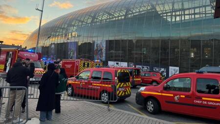 Choque de tranvías en Francia. Foto: X/@AlertaNews24.