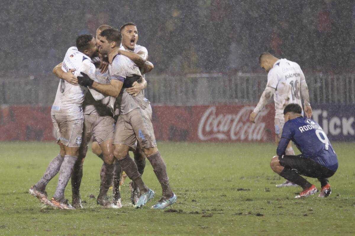 Gremio la ganó a Huachipato como visitante. Foto: EFE.