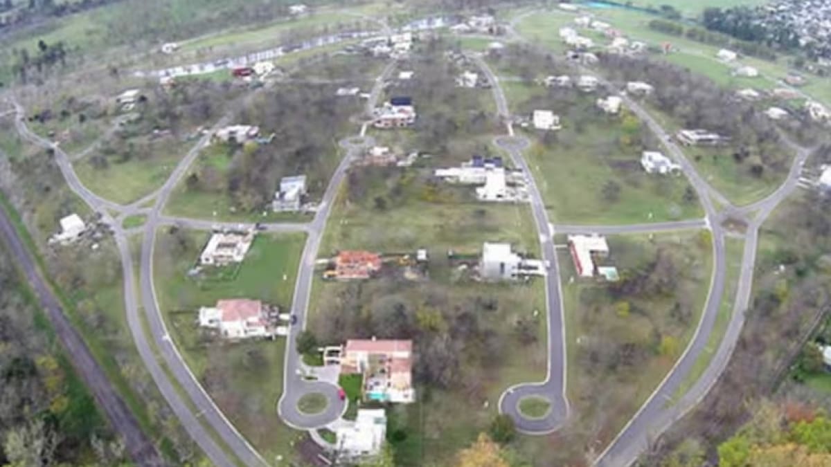 Los vecinos del barrio donde sucedió la tragedia estaban desesperados. Foto: Fincas de Hudson.