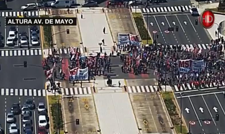 Corte en avenida 9 de Julio