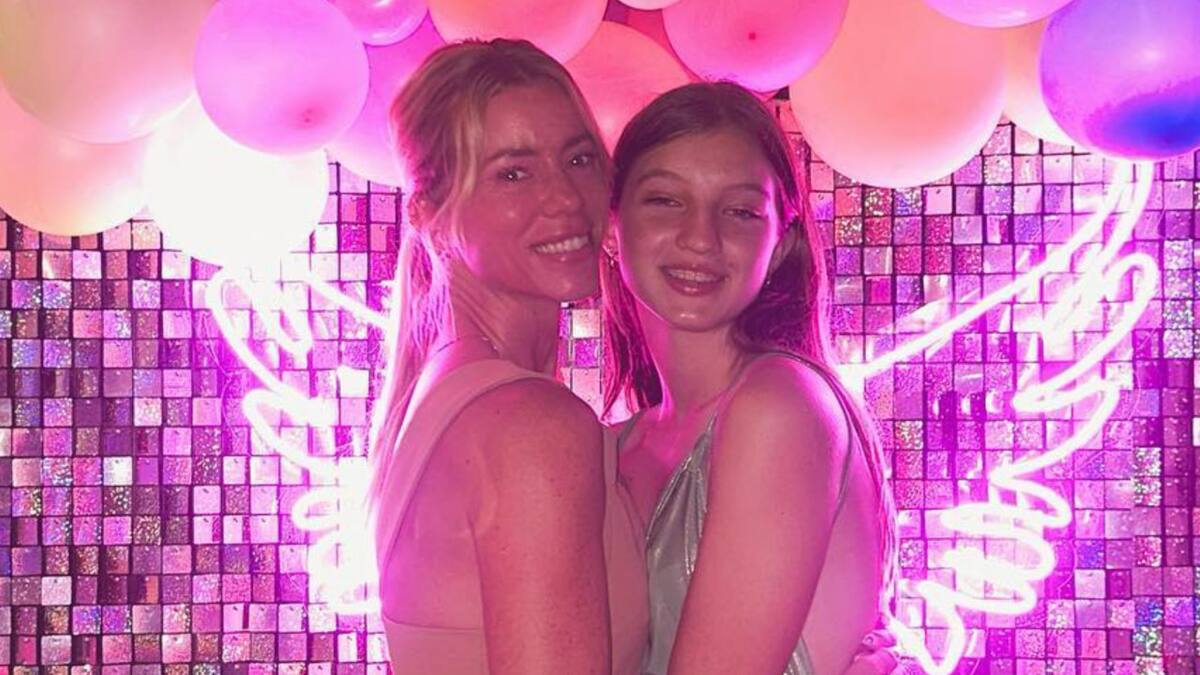 Nicole Neumann y Allegra Cubero. Foto: Instagram.