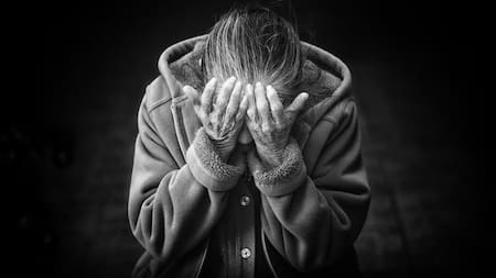 El primer síntoma del Alzheimer que no hay que ignorar. Foto Unsplash.
