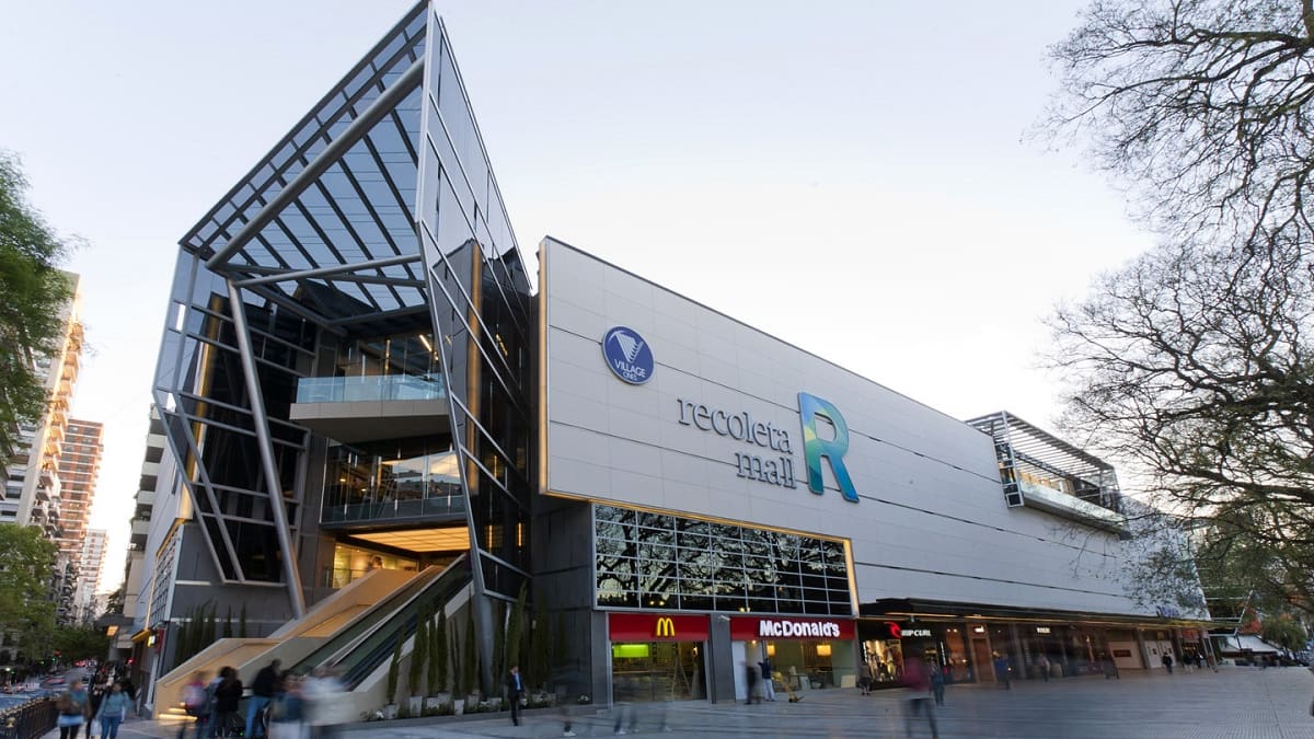 El shopping Recoleta Urban Mall anunció la llegada de una famosa marca deportiva.