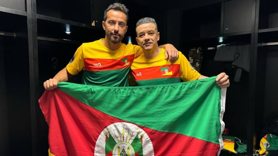 D'Alessandro en el partido benéfico por los damnificados de las inundaciones en Brasil. Foto: Instagram @dale10