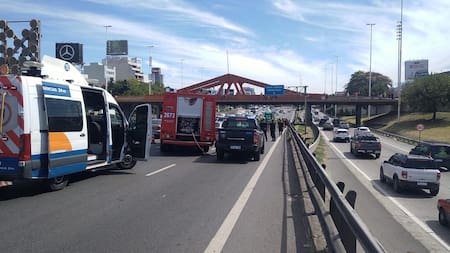 Choque múltiple en General Paz: hay siete autos involucrados y doce heridos