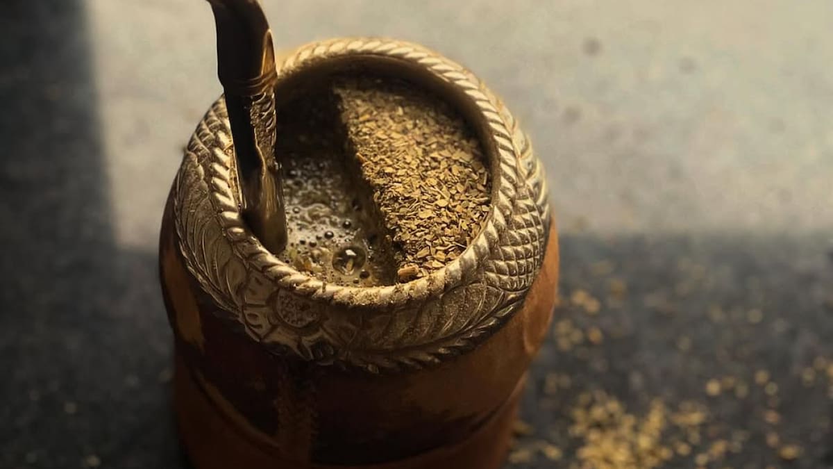 La peligrosa consecuencia de dejar la yerba en el mate todo el día