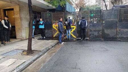 Vallado policial en Recoleta, NA