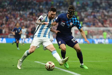 Josko Gvardiol y Lionel Messi 2; Argentina-Croacia. Foto: Reuters.