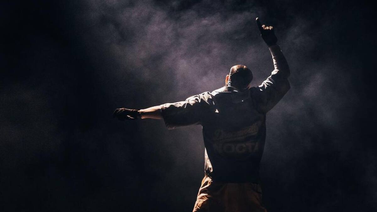 Drake, nacido en la ciudad canadiense de Toronto en 1986 bajo el nombre de Aubrey Drake Graham. fuente - @champagnepapi