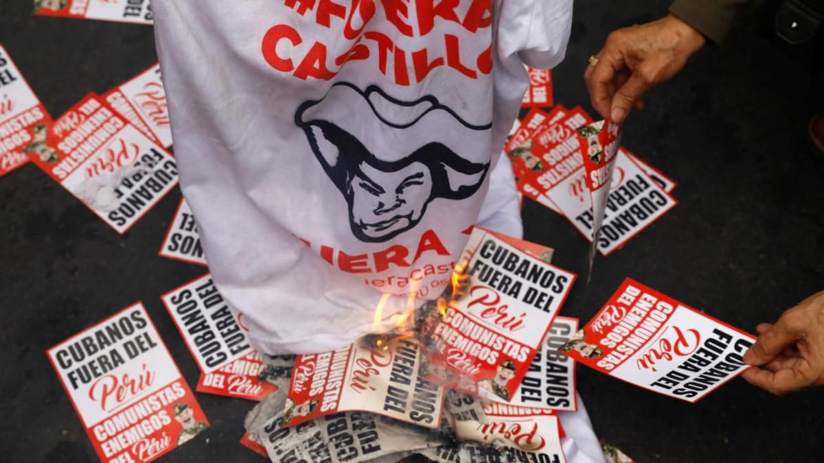 Protestas contra Pedro Castillo en Perú. Foto: REUTERS.