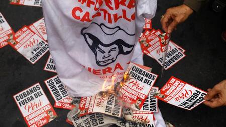 Protestas contra Pedro Castillo en Perú. Foto: REUTERS.