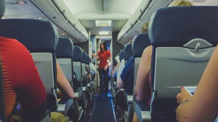 Se deberán pagar hasta 122 euros adicionales para reservar uno de estos asientos. Foto: Unsplash.