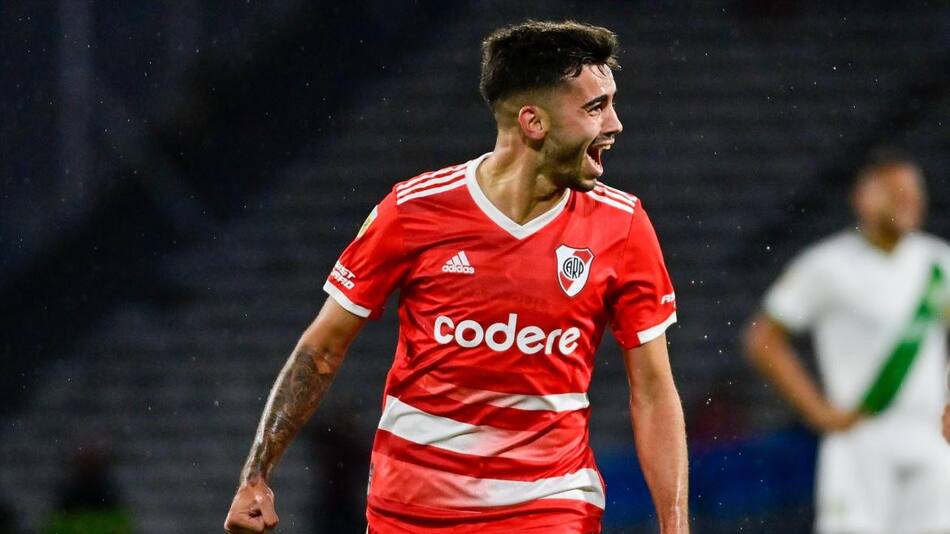 River vs. Banfield, NA